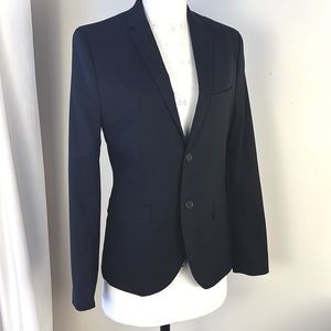 H&M slim fit blazer. NWOT. Fully lined. Size 12.